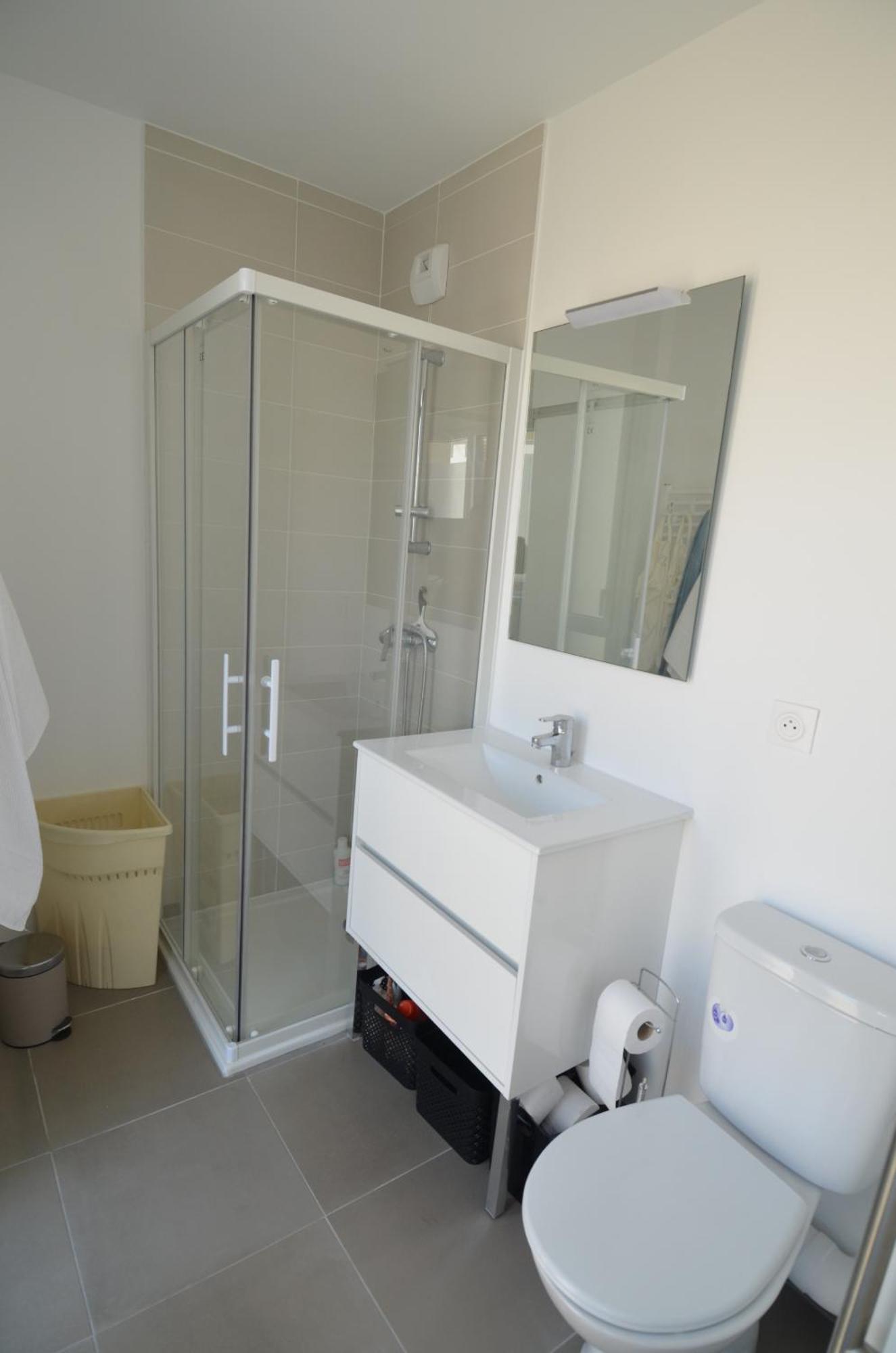 Villa Smolett - Appartement Cosy Au Coeur Du Quartier Du Port นีซ ภายนอก รูปภาพ