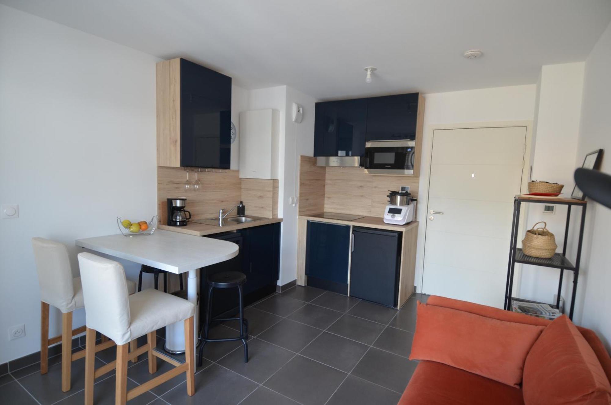 Villa Smolett - Appartement Cosy Au Coeur Du Quartier Du Port นีซ ภายนอก รูปภาพ